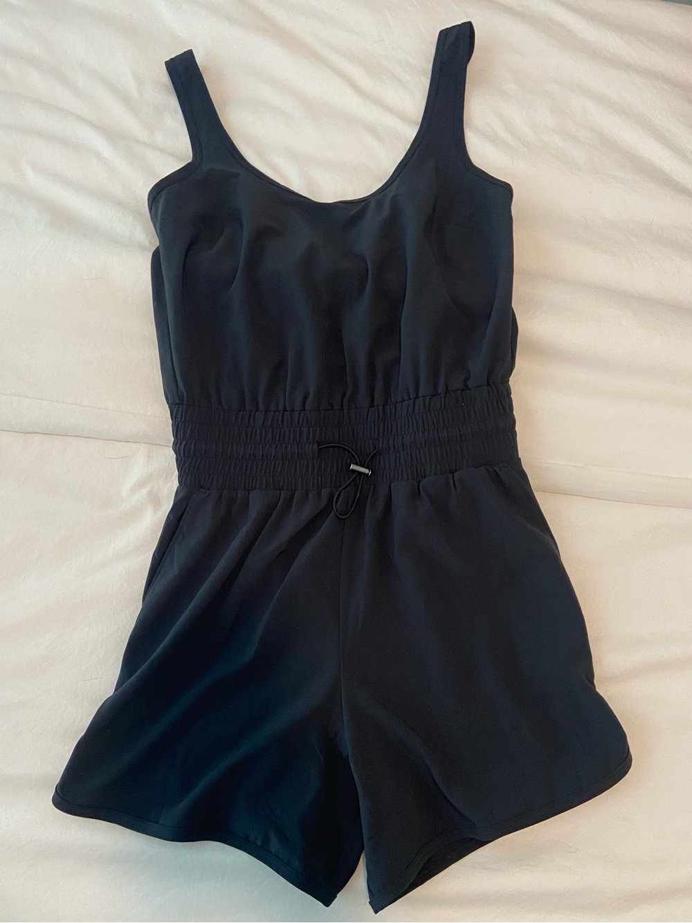 Abercrombie Black Sleeveless Romper - Picture 2 of 4